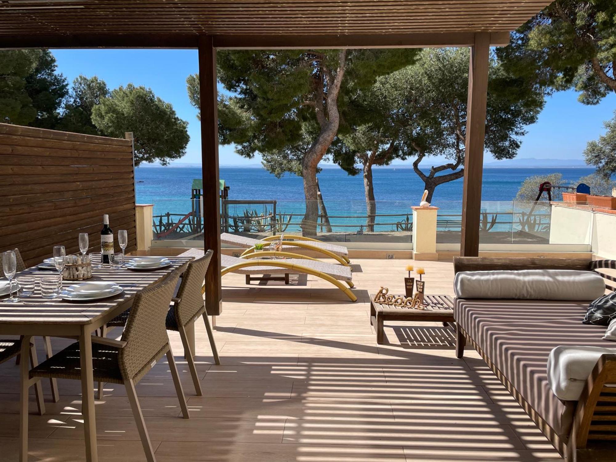 New Madrague Beach Roses Exterior photo